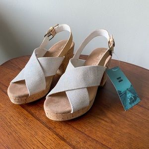 NWT Toms Ibiza Metallic Platform Sandals
